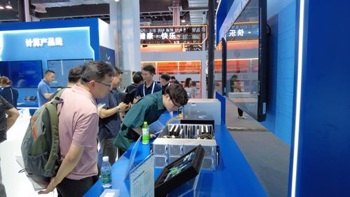 馭光突破算力邊界 曦智科技多款產(chǎn)品及解決方案亮相WAIC，引領(lǐng)科技中介服務(wù)新范式